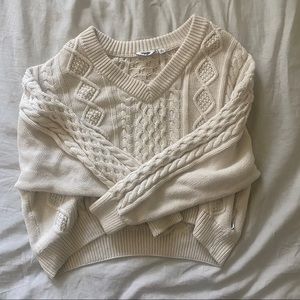 WRANGLER V NECK CABLE SWEATER